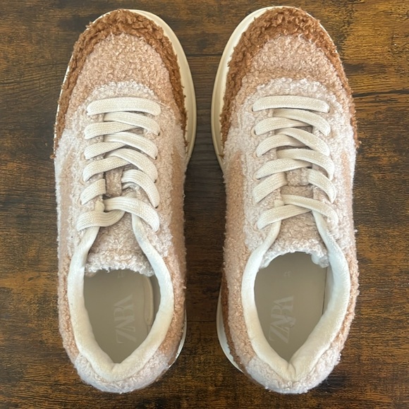 Zara Shearling Trainers Teddy Sneakers in Mixed Brown Size 37 - Picture 5 of 12
